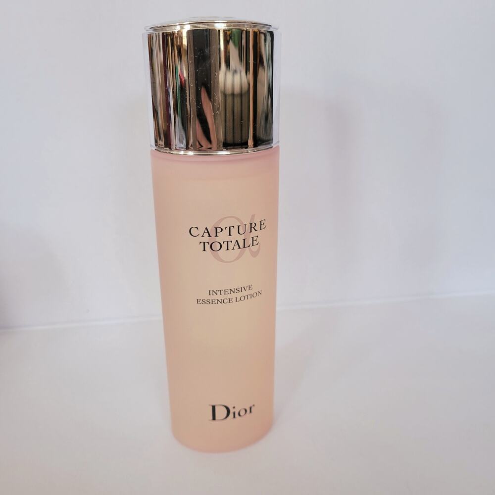 NWOB 150ml / 5 fl oz Dior Capture Totale Intensive Essence Lotion